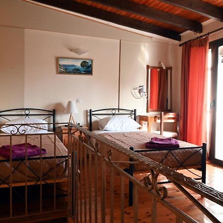 Villa Mike 105 Liapades Bagian luar foto