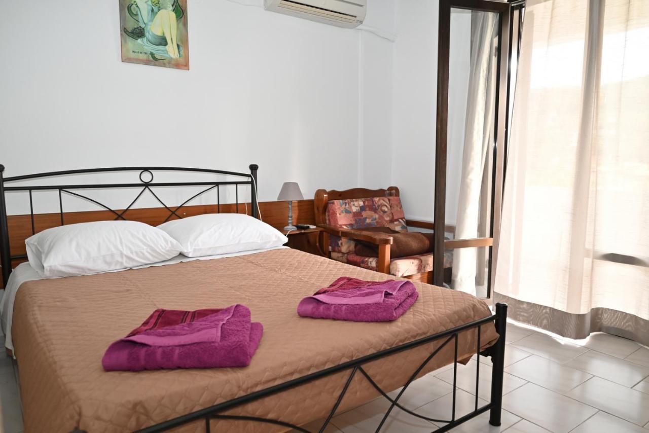 Villa Mike 105 Liapades Bagian luar foto