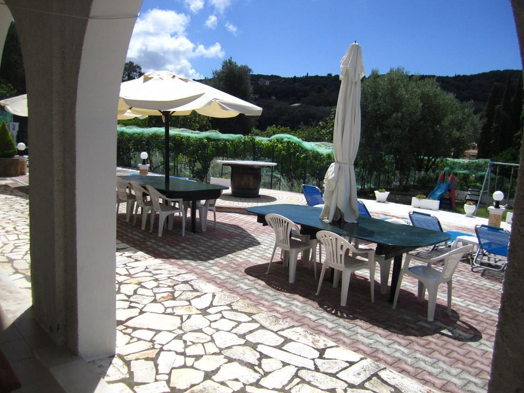 Villa Mike 105 Liapades Bagian luar foto