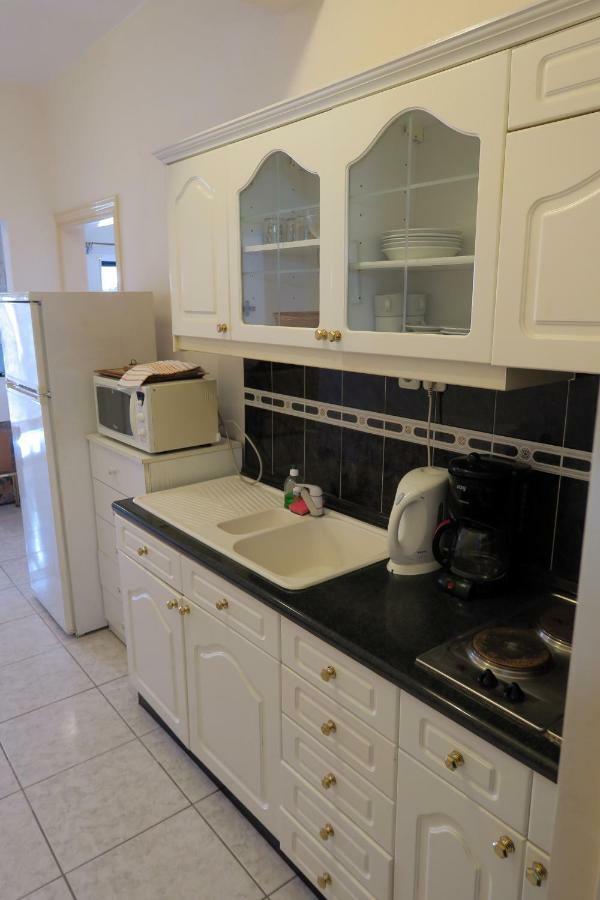 Villa Mike 105 Liapades Bagian luar foto
